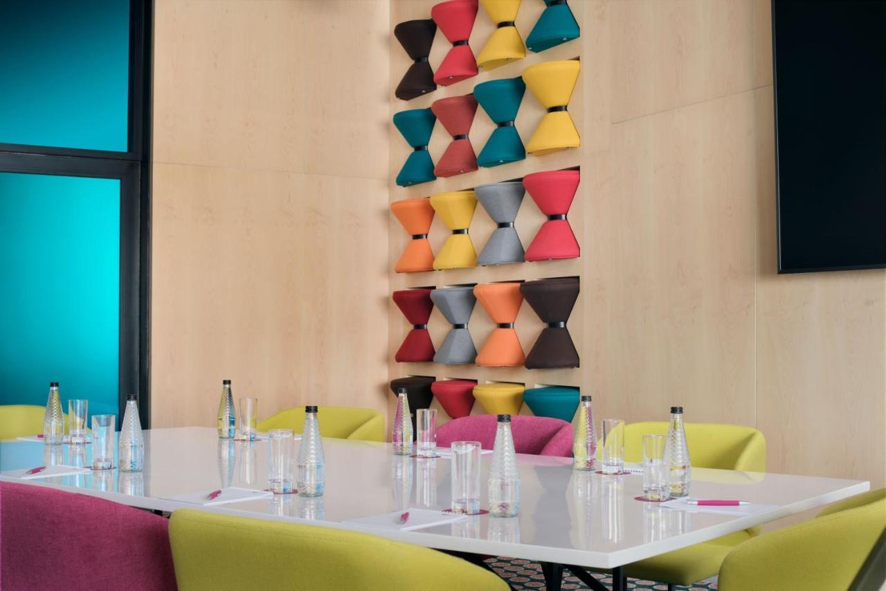 Aloft Muscat Hotel Exterior foto